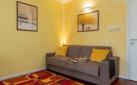 Xenia Apartments - Cozy Studio 10 Min From Linate